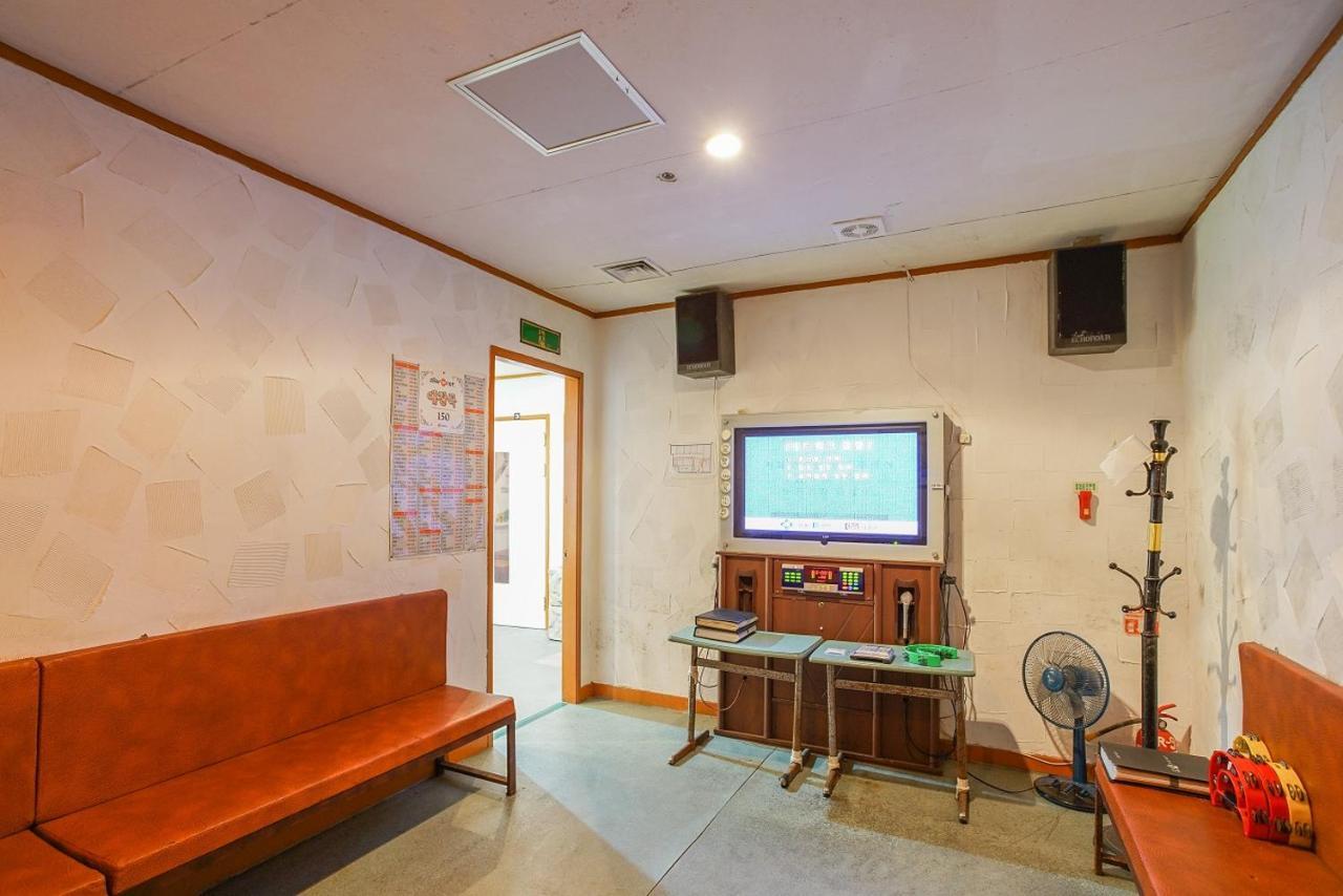 Hoengseong Koresco Chiak Mountain Condominium מראה חיצוני תמונה